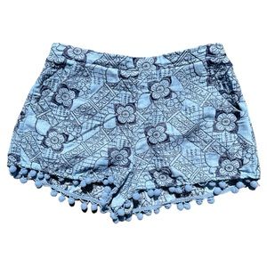Entro Embroidered Chambray Pom Pom Trim Shorts Size M